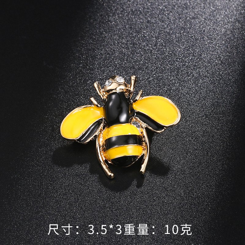 bee brooches