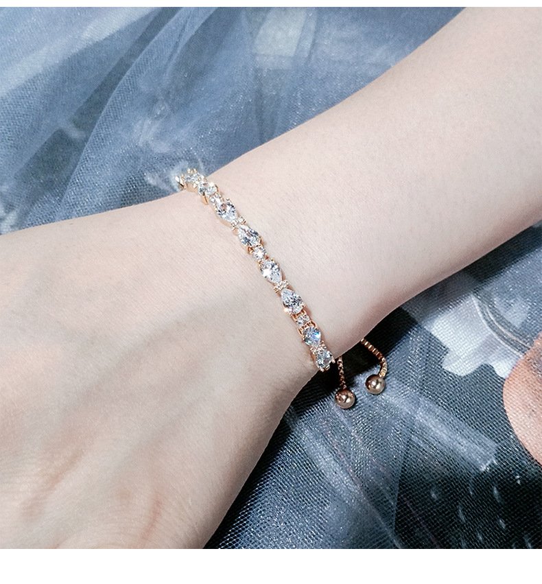 A sliver bracelet inlaid with multiple shining zirconia stones arranged in a row SL061-1 - 图片 6